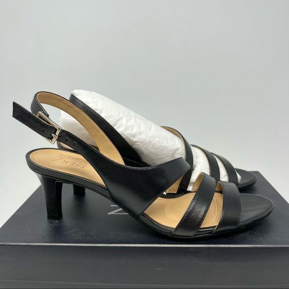 Naturalizer Taimi Sandal - Picture 3 of 12